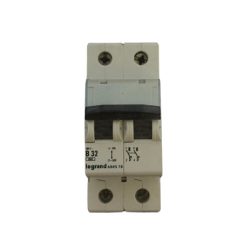 LEGRAND LX 2p B32A kismegszakító